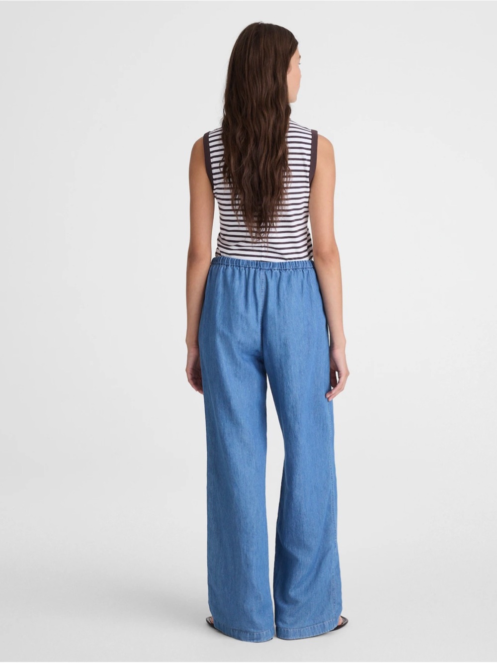 Madewell Pull-On Jeans in Cotton-Linen Denim. Color Irving WashRigid Size S - Picture 2 of 12
